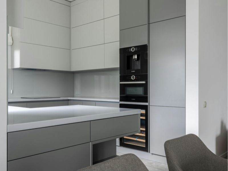 Kitchen Galley electric appliances 6