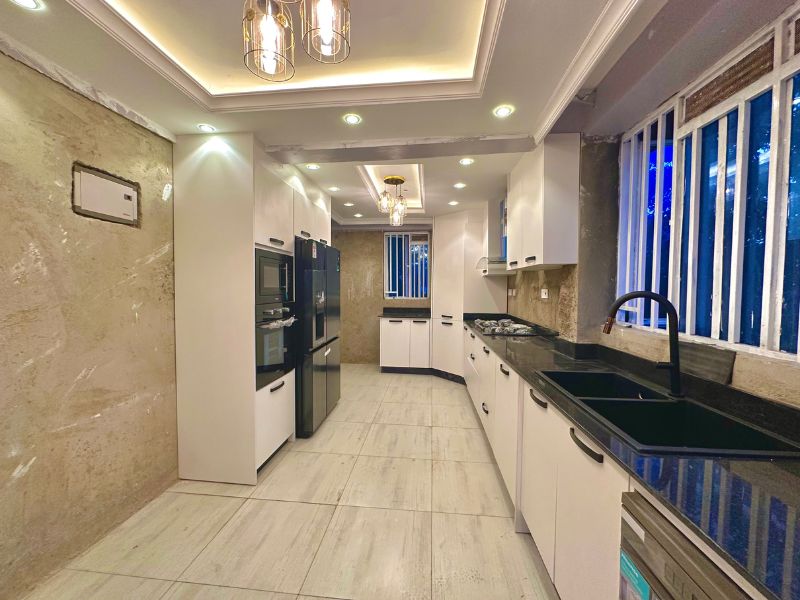 Siaya Kitchen Cabinets