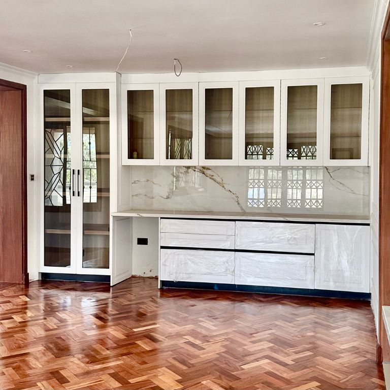 Kitchen Gallery main image 11